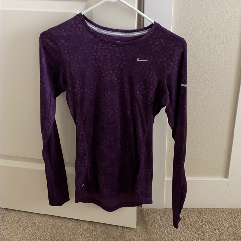 Long sleeve workout shirt